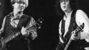 GUY PRATT AND JIMMY PAGE, BUDOKAN 1993  <span>Photo by Ross Halfin</span>