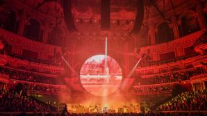 DAVID GILMOUR TOUR 2015 - <span>PHOTO BY SARAH LEE AND RANJIT DHALIWAL FOR THE GUARDIAN</span>